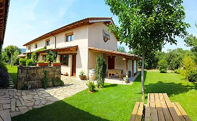 Apartamentos Villabamba en Valdeavellano de Tera (Soria) - Foto 3