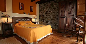 Aptos. turísticos Paseo de la Alameda 005