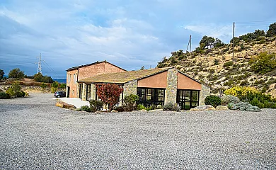 Masía Esclopets en Ribelles (Lleida) - Foto 8