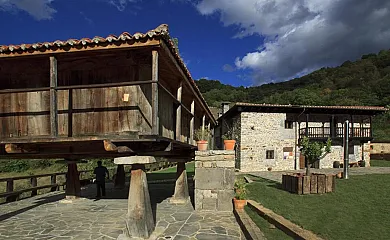 Casona El Castañiu en Aller (Asturias) - Foto 3
