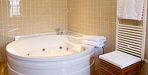 Apartamentos Rurales L'Anceo 002