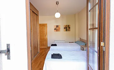 Askondo Vacacional en Urdaitz. Urdaniz (Navarra) - Foto 7