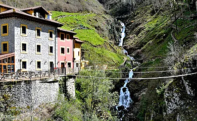 Hotel Puente Vidosa en Ponga (Asturias) - Foto 1