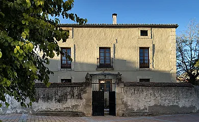 La Casa del Farmacéutico en Alameda Del Valle (Madrid) - Foto 1