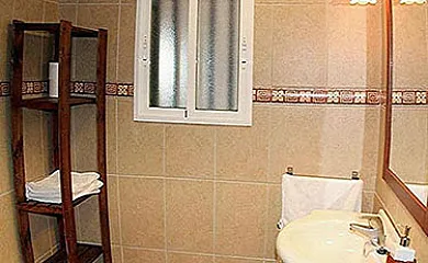 El Huerto del Holgazan en Retuerta Del Bullaque (Ciudad Real) - Foto 12