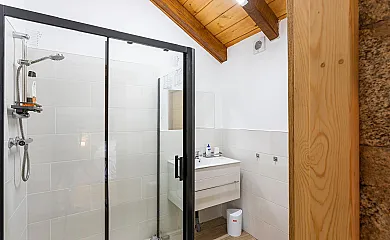 The land of Eve en A Cruz Do Incio (Lugo) - Foto 3