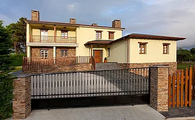 Apartamentos el Americano en Tapia de Casariego (Asturias) - Foto 2