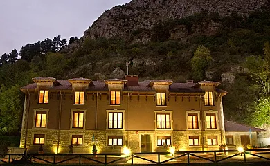 Apartamentos Camín de Pelayo y Don Clemente en Cangas de Onis (Asturias) - Foto 15