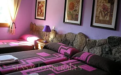 Alojamientos para grupos de 4 a 100 personas. PRECIOS ESPECIALES para familias en Navaluenga (Ávila) - Foto 25