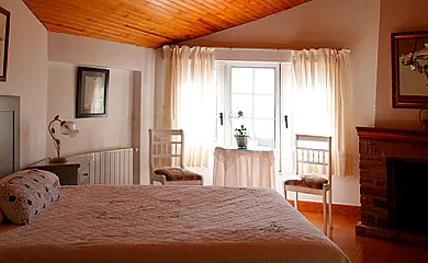 Casa Rural Los Pinos en El Rasillo de Cameros (La Rioja) - Foto 3