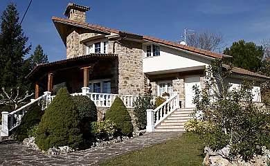 Casa Rural Los Pinos en El Rasillo de Cameros (La Rioja) - Foto 1