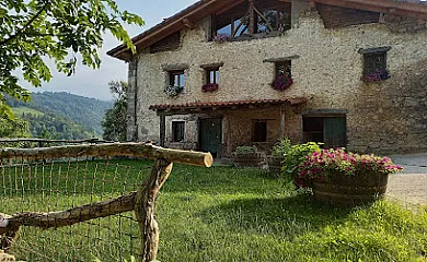 Lizolagoiena Nekazalturismo Jasangarria en Asteasu (Guipuzcoa) - Foto 4