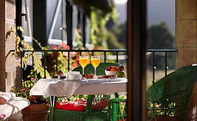 Hotel Ibarra Zalla en Mimetiz (Vizcaya) - Foto 3