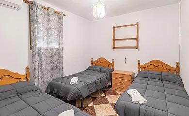 Cortijo Los Pinos en Villanueva de Algaidas (Málaga) - Foto 7