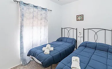 Cortijo Los Pinos en Villanueva de Algaidas (Málaga) - Foto 12