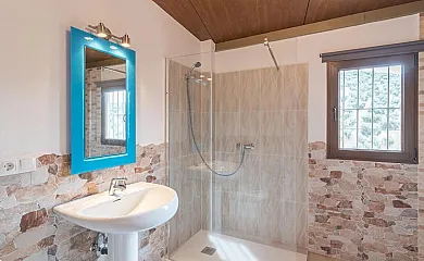 Cortijo Los Pinos en Villanueva de Algaidas (Málaga) - Foto 16