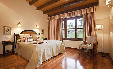 Playas de Llanes en Llanes (Asturias) - Foto 12