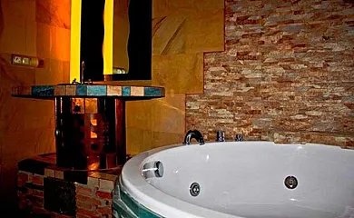 Anahuaska Art Suites Temáticas en Panzares (La Rioja) - Foto 2