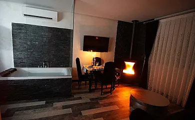 Apartamentos La Mica Real en Valdenoches (Guadalajara) - Foto 2