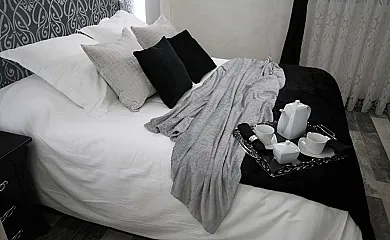 Apartamentos La Mica Real en Valdenoches (Guadalajara) - Foto 19