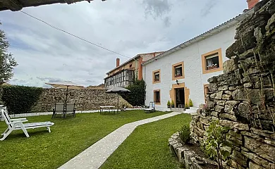 El Portalon de Valdivia en Pomar De Valdivia (Palencia) - Foto 1