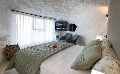 Casa Túnel Nido de Águilas en Alcala Del Júcar (Albacete) - Foto 3