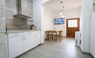 Casa Túnel Nido de Águilas en Alcala Del Júcar (Albacete) - Foto 5