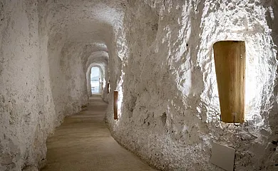 Casa Túnel Nido de Águilas en Alcala Del Júcar (Albacete) - Foto 15