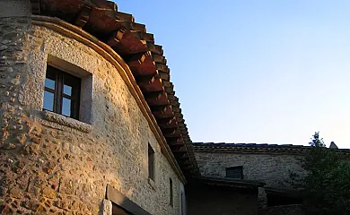 Can Menosa, Ca la Sastressa y El Graner en Sant Esteve de Guialbes (Girona) - Foto 9