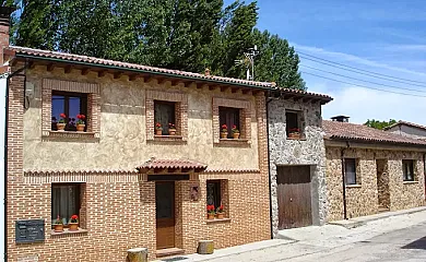Casa Rural Villa Natura y Casa Irrico en Las Cuevas de Soria (Soria) - Foto 1