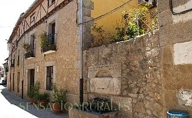 Casa Rural la Vera de Yuste en Cuacos de Yuste (Cáceres) - Foto 1