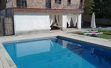 Casa Rural Mirando a Gredos en Cadalso de los Vidrios (Madrid) - Foto 2