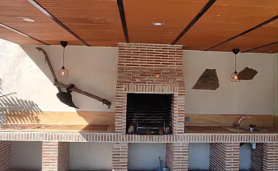 Casa Rural Mirando a Gredos en Cadalso de los Vidrios (Madrid) - Foto 4