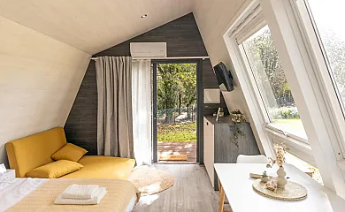 Ecocamp San Román en Guntín (Lugo) - Foto 2