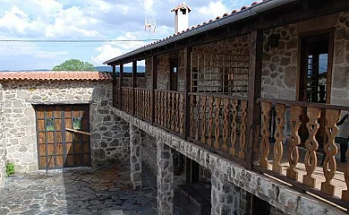 Complejo Rural Aira Sacra en Panton (Lugo) - Foto 2