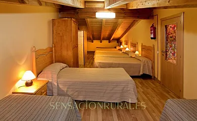 Can Prats - Complejo Rural Mar & Montaña en Riudecanyes (Tarragona) - Foto 7