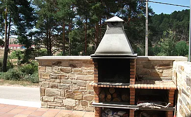 Fuente del Pino en San Leonardo de Yagüe (Soria) - Foto 5