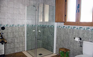 Cuevas Cazorla en Hinojares (Jaén) - Foto 10