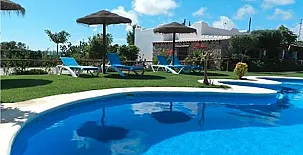 Apartamentos El Descanso 002