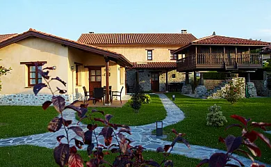Alojamientos Rurales Casabuelo en Oviñana (Cudillero) (Asturias) - Foto 1