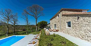 Reverence Villas Caldelas 002