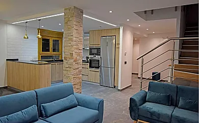 Casa Rural La Cueva del Agua en Fuentetoba (Soria) - Foto 4