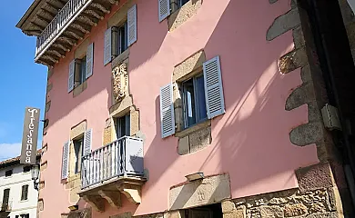 Apartamentos Turísticos Rurales Tresanea en Ituren (Navarra) - Foto 8