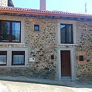 El Casar de Espejos 001