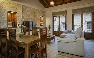 Casa Rural Puente del Rey en Melgar de Fernamental (Burgos) - Foto 4