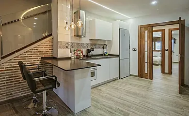 Casa Rural Puente del Rey en Melgar de Fernamental (Burgos) - Foto 2