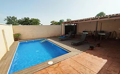 Oliver y Nadia en Rodilana (Valladolid) - Foto 2