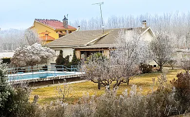Chalet Río Tera en Micereces De Tera (Zamora) - Foto 2