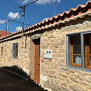 Casa Rural Piedra Dorada 001