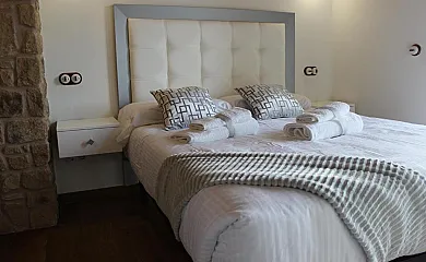 Casa Rural Camino del Pinar en Quintanar de la Sierra (Burgos) - Foto 4